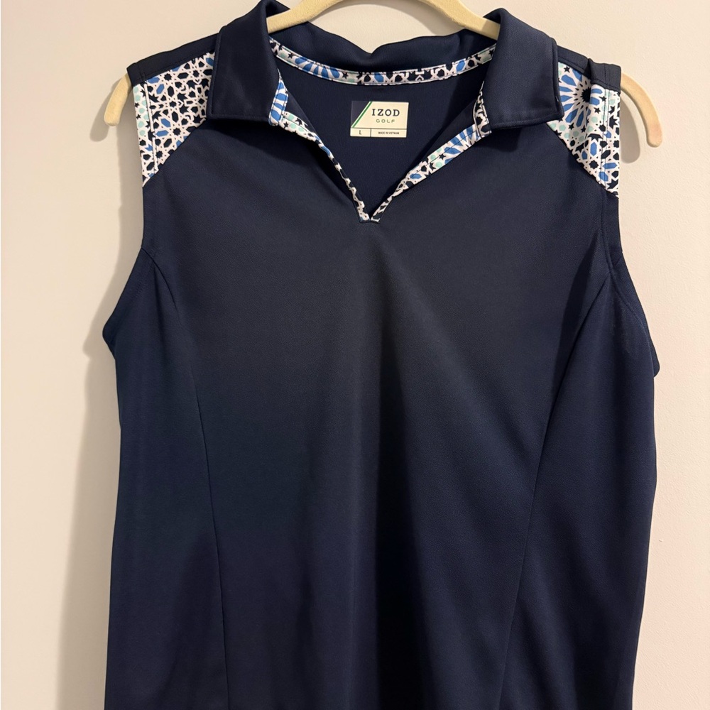 Izod Golf Women's Navy Sleeveless Blouse with Patterned Accents Size Large